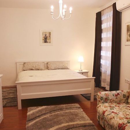 Studio Apartment Zagorka Tkalciceva Street Zagreb Exterior foto